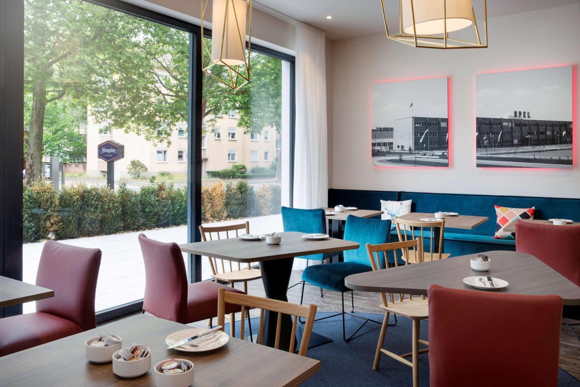 Hampton By Hilton Кайзерслаутерн Экстерьер фото
